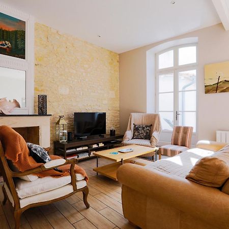 Duplex Joliment Decore Et Sa Cour Ensoleillee Saint-Martin-de-Ré Zewnętrze zdjęcie