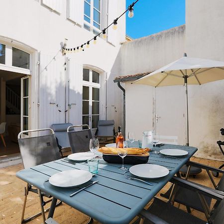 Duplex Joliment Decore Et Sa Cour Ensoleillee Saint-Martin-de-Ré Zewnętrze zdjęcie